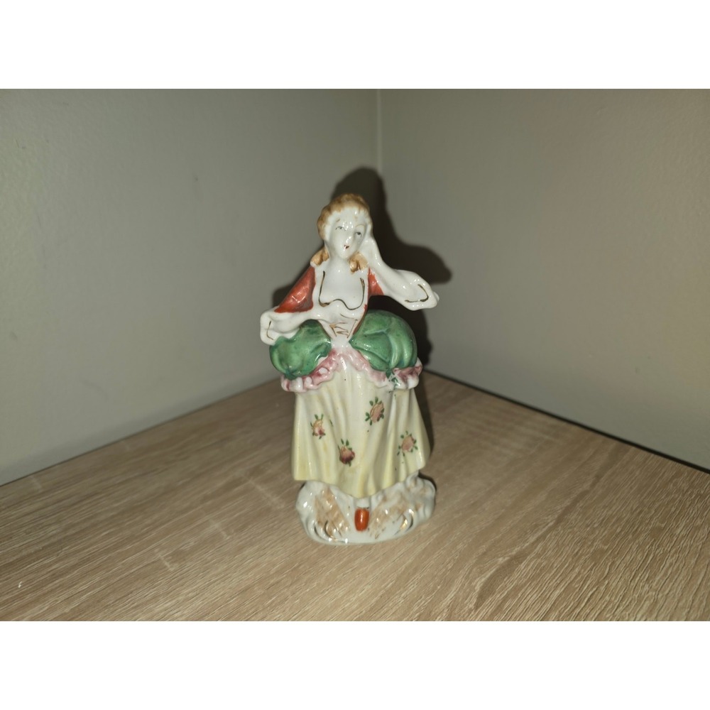 Vintage Made in Occupied Japan Porcelain Colonial Woman Figurine Red Green 4.5"